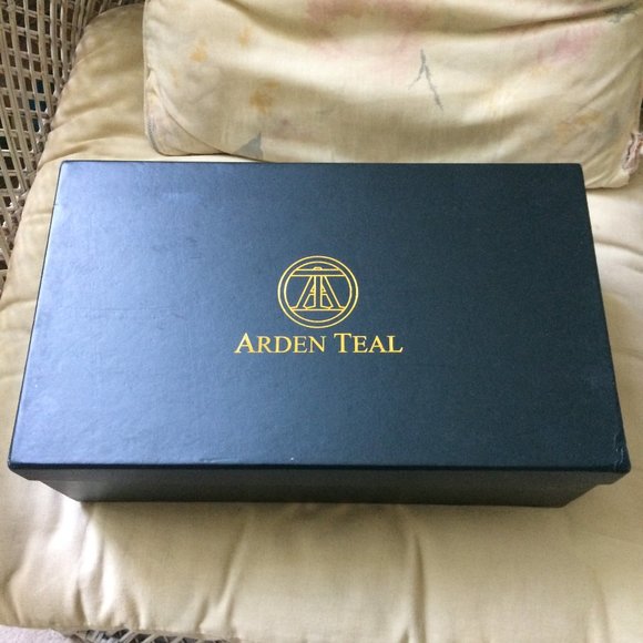 ARDEN TEAL - MENDOZA MEDALLION WALNUT OXFORD main image 4